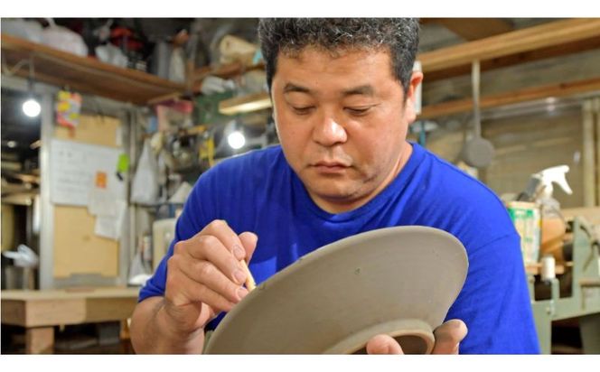 【仲間陶房】アルベルト城間×仲間功コラボ　マグカップ（イッチン）