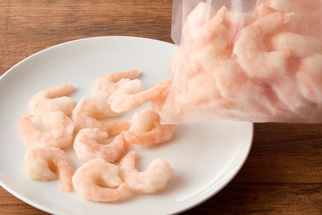 【A6-031】大粒むき海老(バナメイ) 1kg