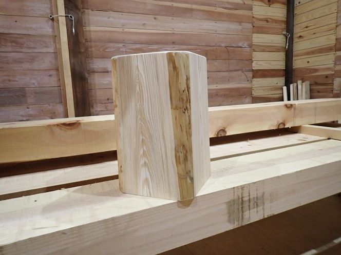 【受注生産】ブランド木材　西川材　杉４面太鼓引き　スツール