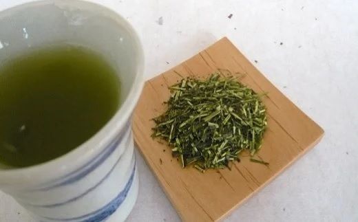 S48【ふるさと納税限定】お茶農家の愛情たっぷり さしま棒茶2kg（400g×5パック）