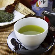 老舗の高級深蒸し煎茶「百年の極 芳翠」