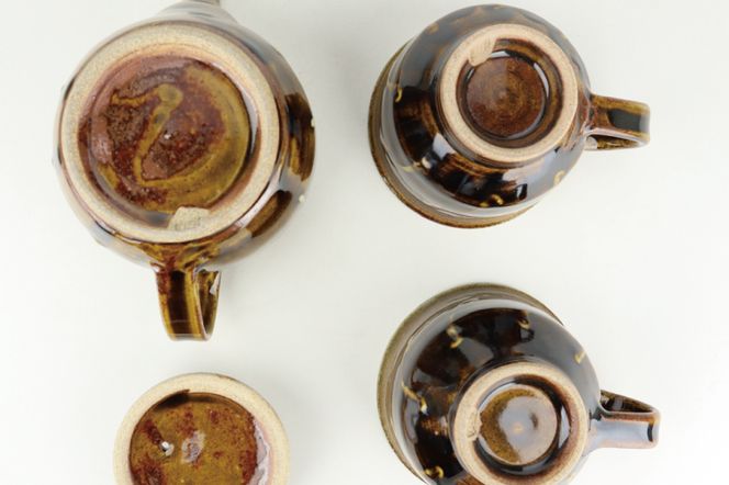 AT005　益子焼　大塚雅淑　イッチンポット＆マグカップセット	