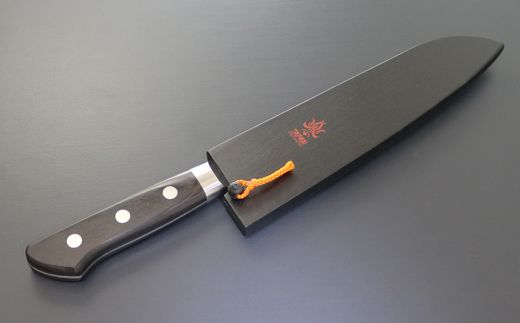 H71-01 兼常作 33層ダマスカス 三徳包丁 180mm 木鞘付 VG-10 ステンレス フルタング 海外でも人気 持ち運びに便利 関の刃物 KC-103～