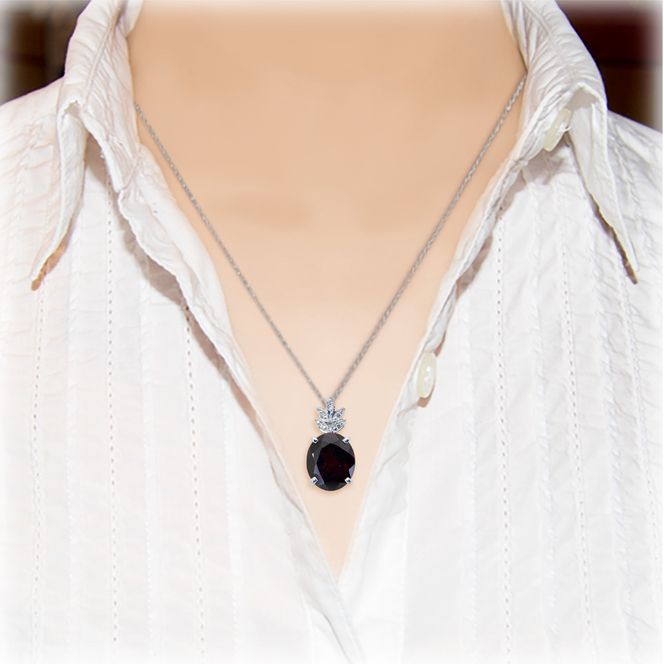 ガーネット ペンダント 5.0ct K10WG （26359）　BR-40