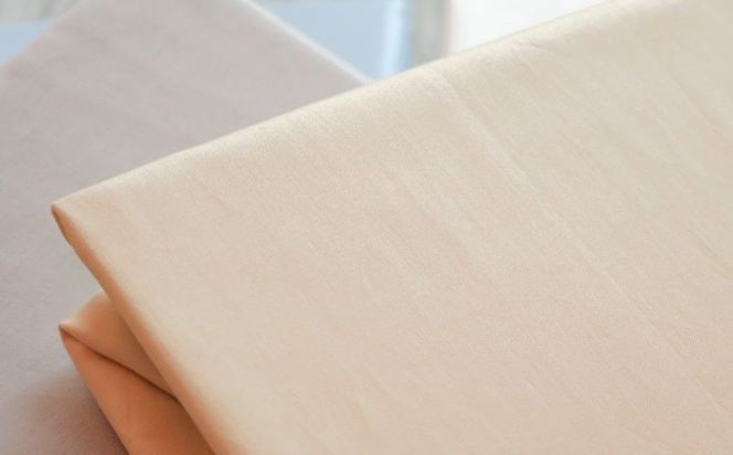 HB007 綿サテン　フィットシーツ　＜シングルサイズ＞　【ベージュ】