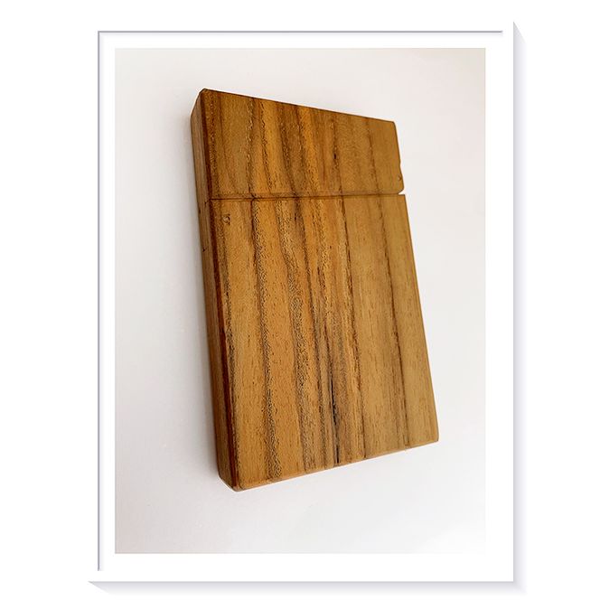 職人が作る手作り名刺入れ（木材：チーク） [CJ01-NT]