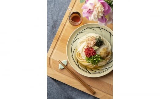 そうめんの吉田がつくる うどん (150g×2束) ×6袋入 / 南島原市 / 吉田食品手延工場 [SCL009] 