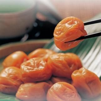 【贈答用】紀州南高梅 はちみつ入り味梅 1000g 化粧箱入 【US5】 303446_CB90002