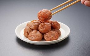 つぶれ梅 2種セット 極上漬＆はちみつ梅 300g×2 ［Kn13］ 303446_CQ013