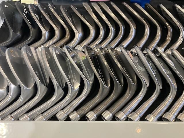 地クラブウェッジ２本お仕立券〈100,000円分〉【エポンゴルフ、アーティザンなど】 242161_CV005