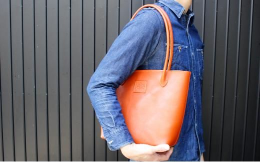 本革 手縫い の トートバッグ 242161_EA003