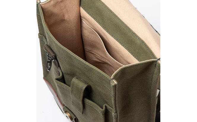 「琉球帆布」スクエアワンショルダー / ディープグリーン - 帆布 布 バッグ 鞄 かばん 丈夫 手づくり ハンドメイド 合わせやすい 男女兼用 人気 シンプル おしゃれ ファッション 革 定番 琉球帆布 伝統技術 沖縄県 八重瀬町【価格改定】