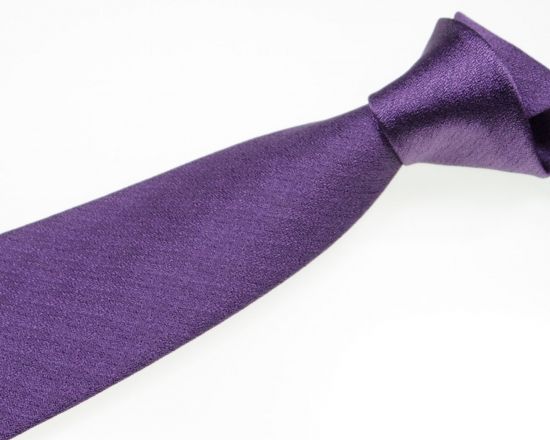 郡内織物「富士桜工房」シルクネクタイ『燻』梨地無地 すみれ色 FAA1043