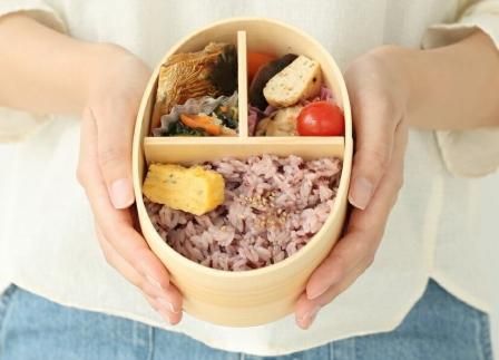 紀州漆器 曲げわっぱ まげわっぱ 弁当箱 白木唐草 赤［YS74］ 303446_CR112VC03