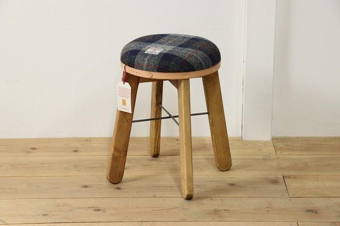 ハイスツール 【ネイビー&グレーチェック×ブラウン】HARRIS TWEED（ハリスツイード）家具  Z087