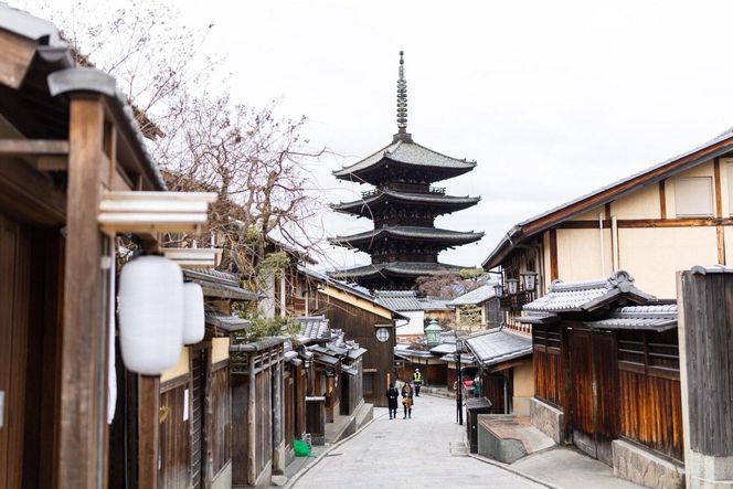 【AKAGANE RESORT KYOTO HIGASHIYAMA 1925】 レストラン〈ルアン〉 五重塔内部の特別拝観ツアー付きランチプラン ペアチケット（2名様） 261009_A-LS009