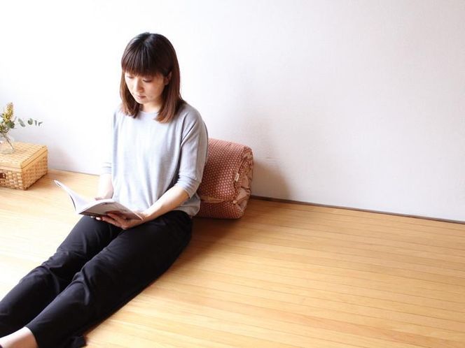 【 洛中高岡屋 】うたた寝にちょうどいい寛ぎのアイテム カバータイプごろ寝敷きふとん（ピンク系） 261009_B-BZ64