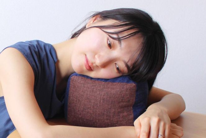 【 洛中高岡屋 】３つの高さで寛げるアイテム『コロミィ』（褐色＆檜皮） 261009_B-BZ83