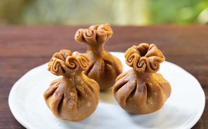 ＜定期便＞【亀屋清永】日本最古のお菓子「清浄歓喜団」のお届け（年5回） 261009_B-PF07