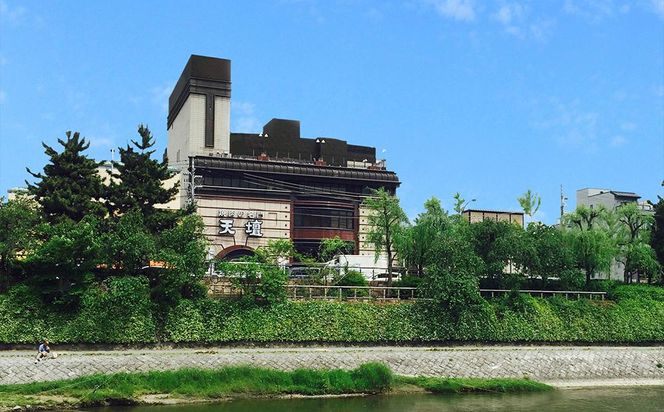 【焼肉の名門天壇】京の肉 リブロース(薄切り大判800g)〈天壇特製たれ付き焼肉セット〉sun0047［ 京都 焼肉 肉 有名店 人気 おすすめ グルメ 高級 ギフト プレゼント お取り寄せ 通販 送料無料 ふるさと納税 ］ 261009_B-SS02