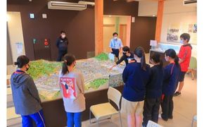 震災の経験を活かす語り部ガイド１～２時間（５名様まで利用可能）【0tsuchi00629】