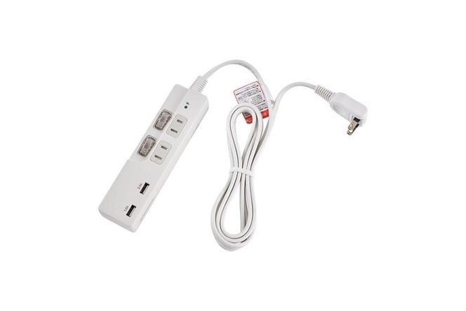 電源タップ　耐雷サージ　USBポート付きスイッチ付きタップ　USB×2ポート　2個口2ｍ　WBK-2232SUA(W) 272183_AZ155