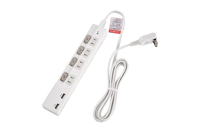 電源タップ　耐雷サージ　USBポート付きスイッチ付きタップ　USB×2ポート　4個口2ｍ　WBK-4232SUA(W) 272183_AZ156