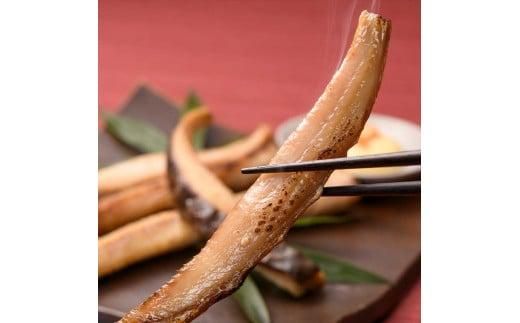 無添加 ほっけスティック 660g（220g×3） 北海道 羅臼 ホッケ 無添加 海鮮 魚介 016942_AH239