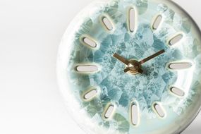 【熊谷聡商店】きょうとけい ～京焼・清水焼の伝統技術×現代デザインの新感覚時計～【緑】 261009_A-AA421VC03