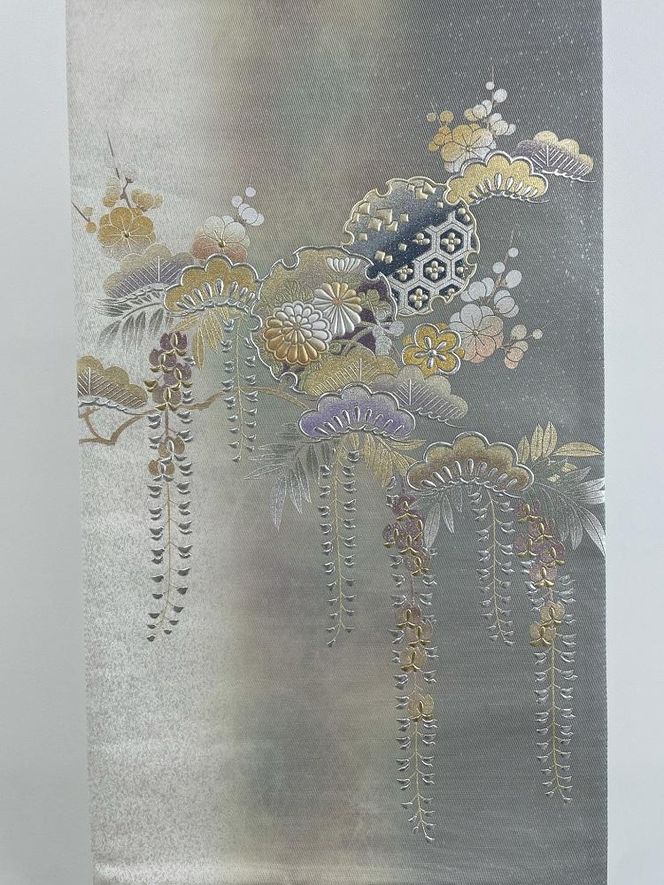 【光映工芸】京都発！特許高蒔絵技法による伝統工芸品 袋帯（雪輪松藤 グレー地 引箔）≪着物・訪問着の格式を上げる帯≫［ 京都 老舗 着物 帯 高級 人気 おすすめ 金彩友禅 京金彩 夢蒔絵 和装 織物 お取り寄せ 通販 送料無料 ふるさと納税 ］ 261009_A-CT048