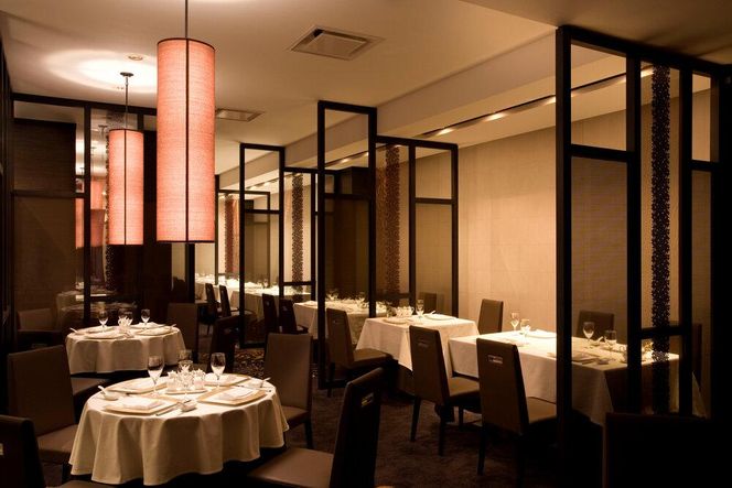 【京都東急ホテル】十勝ハーブ牛とふかひれ（原鰭）の上海風煮込みが愉しめるディナーコースお食事券 261009_A-ES003