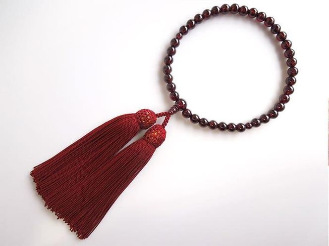 【京都 安田念珠店】 ガーネット 女性用 片手念珠（数珠） 正絹エンジ房 261009_A-EY002