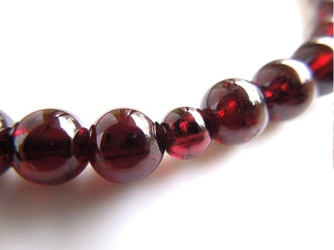 【京都 安田念珠店】 ガーネット 女性用 片手念珠（数珠） 正絹エンジ房 261009_A-EY002