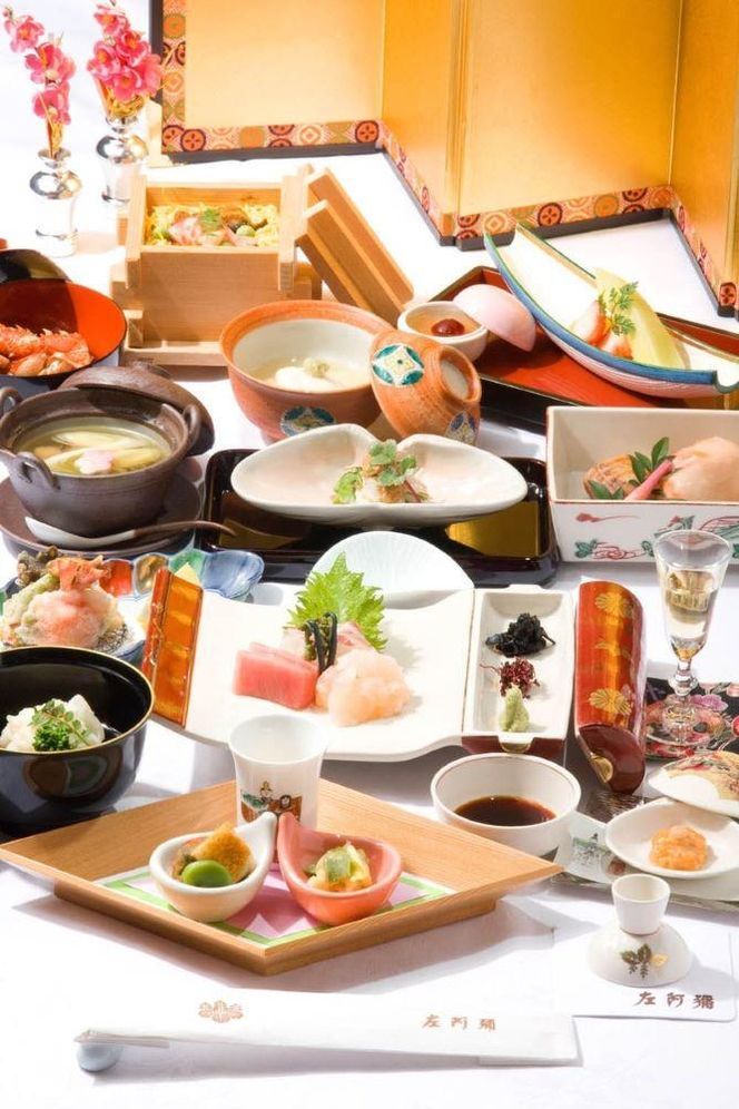 【料亭 左阿彌】京懐石ペアお食事券［ 京都 料亭 京料理 食事 ランチ ディナー 人気 おすすめ 老舗 グルメ チケット 割引 ］ 261009_A-JB004