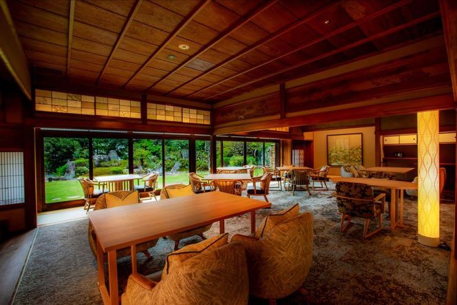 【清水小路 坂のホテル京都/Hotel 侑楽 京八坂/Hotel宇多野京都別墅】3館共通 宿泊ギフト券 3万円分(ホテルの宿泊、レストラン等で使用可)［ 京都 スモールラグジュアリー ホテル 宿泊 ギフト券 割引券 割引 チケット 宿泊券 人気 おすすめ ホテル 宿泊 旅行 観光 グルメ 清水寺 八坂の塔 祇園 嵐山 龍安寺 金閣寺 ふるさと納税 ］ 261009_A-KR003