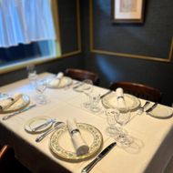 【Le pique-assiette】≪ディナー≫ムニュ・リュミエール食事券2名様（ぐるなびセレクション） 261009_A-NB099