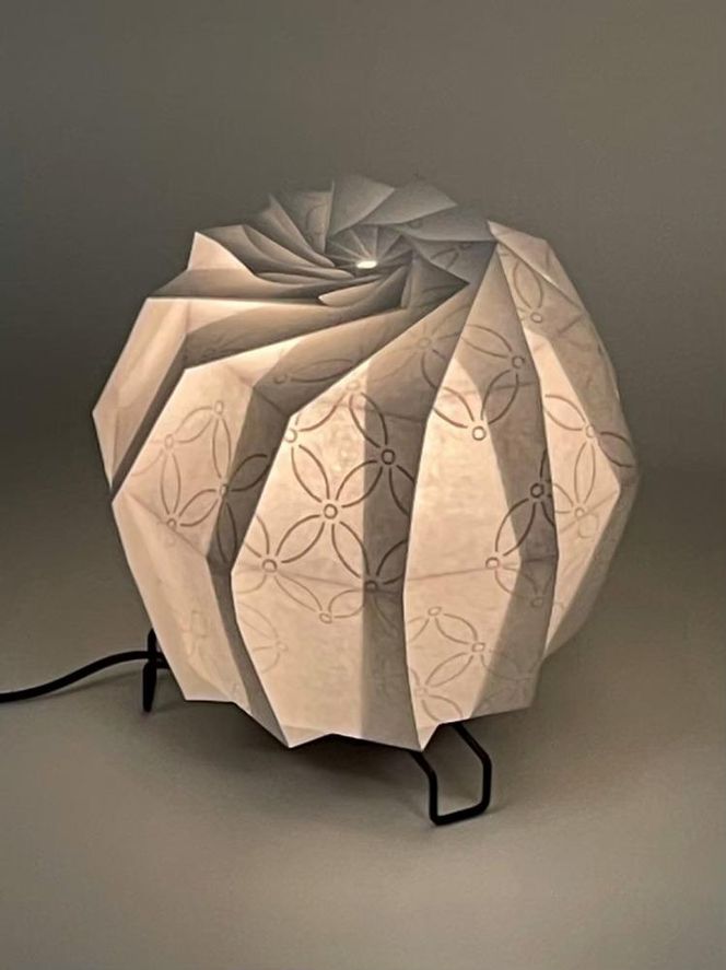 【イノベーティブクラフトワークス】折灯華 BONBORI maru -L- 京からかみ 平置きタイプ 261009_A-PE002