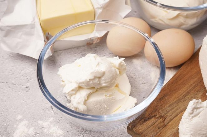 【ル・ピックアシエット】おきてやぶりのチーズケーキ 1本（600ｇ）［ 京都 スイーツ おいしい 人気 おすすめ お取り寄せ お菓子 洋菓子 ］ 261009_A-PS001