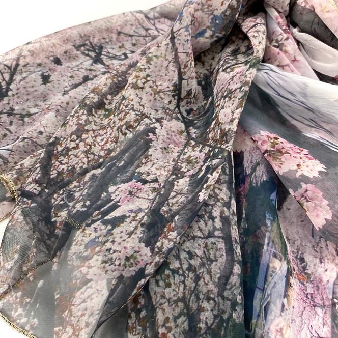 【マルナカ商事】京都スカーフ 「桜匂う  ～渡月橋～」 1枚 261009_A-QC001