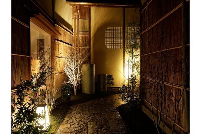 【SOWAKA】ホテル宿泊ギフト券3万円分［ 京都 祇園 八坂 元老舗料亭 数寄屋造り スモールラグジュアリー ホテル 宿泊 ギフト券 割引券 割引 チケット 宿泊券 人気 おすすめ ホテル 宿泊 旅行 観光 グルメ ふるさと納税 ］  261009_A-UD003