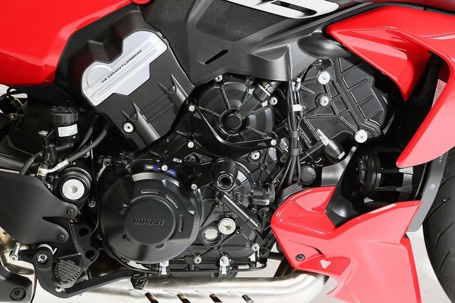 【AELLA】DUCATI ディアベル｜エンジンスライダー (Diavel V4) AE-68154 ［ 京都 バイク カスタム パーツ 人気 おすすめ ツーリング ライダー バイカー メーカー ギア ドゥカティ お取り寄せ 通販 ふるさと納税 ］ 261009_A-US034