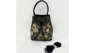 【京都丸紅】V&A京友禅巾着バッグ（ブラック） 261009_A-UU001VC03