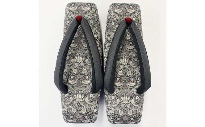 ys{sszysۍgzV&AiMTCY/ubNj 261009_A-UU003VC03