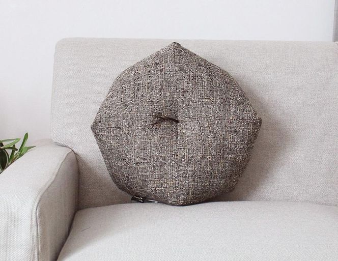 【 洛中高岡屋 】落ち着いた色目と素材感 ブレンデル おじゃみ座ぶとん（ベージュ） 261009_B-BZ37