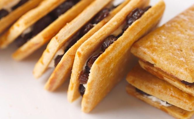 【パティスリーフクナガ】レーズンサンド12個入り 261009_B-EX03