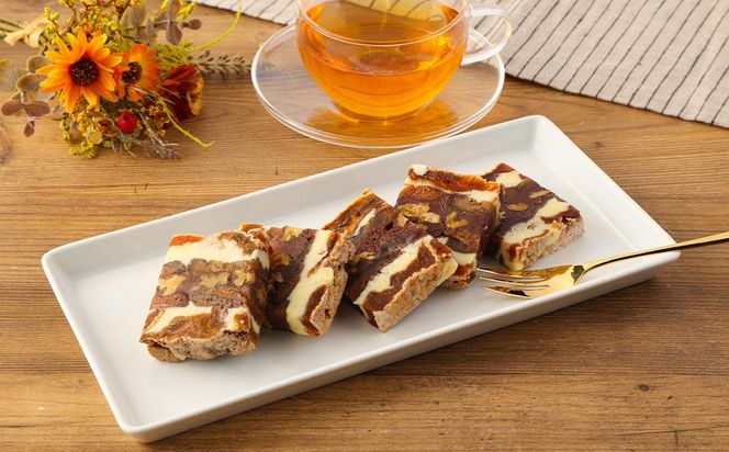 【一善や】干柿と胡桃と無花果のミルフィーユ(6個入り)［ 京都 洋菓子 スイーツ 人気 おすすめ 数量限定 お菓子 デザート お取り寄せ 通販 送料無料 ふるさと納税 ］ 261009_B-HL10