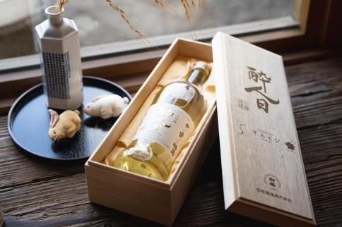 こだわりの地酒 大吟醸酒 酔人日(すいとぴ)720mlギフト 303446_DW90005