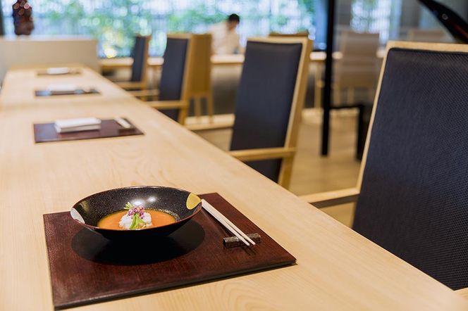 【高島屋選定品】【THE THOUSAND KYOTO】ザ・サウザンド京都 ふるさと納税ランチペアチケット（日本料理 KIZAHASHI）［ 京都 京都駅 至近 アクセス 抜群 次の千年の心地よさ 食事 チケット 人気 おすすめ ］ 261009_A-XE007