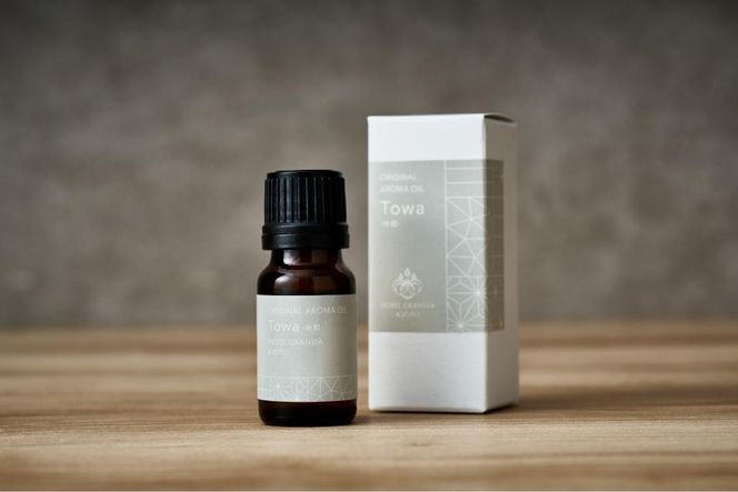 【ホテルグランヴィア京都】ギフトにもおすすめ オリジナルアロマオイル「Towa-叶和-」2本&ストーンセット［ 京都 ホテル アロマ アロマオイル ディフューザー アロマディフューザー アロマストーン 精油 エッセンシャルオイル インテリア 雑貨 人気 おすすめ おしゃれ モダン ギフト プレゼント 贈答 通販 送料無料 ふるさと納税 ］ 261009_A-ZD016