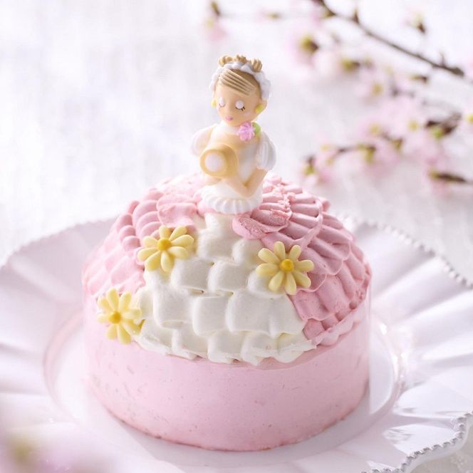 【阪急阪神百貨店】パティスリーモンシェール監修 マイ・リトル・プリンセス ［ 京都 ケーキリンク 堂島ロール スイーツ ケーキ ドールケーキ 誕生日 バースデー キャラクター スポンジケーキ 人気 おすすめ お菓子 ギフト プレゼント お土産 お取り寄せ 通販 送料無料 ふるさと納税 ］ 261009_A-TP005